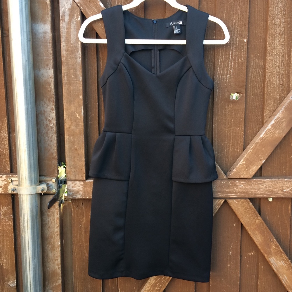 Forever 21 Sleeveless Peplum Black Dress V Neck